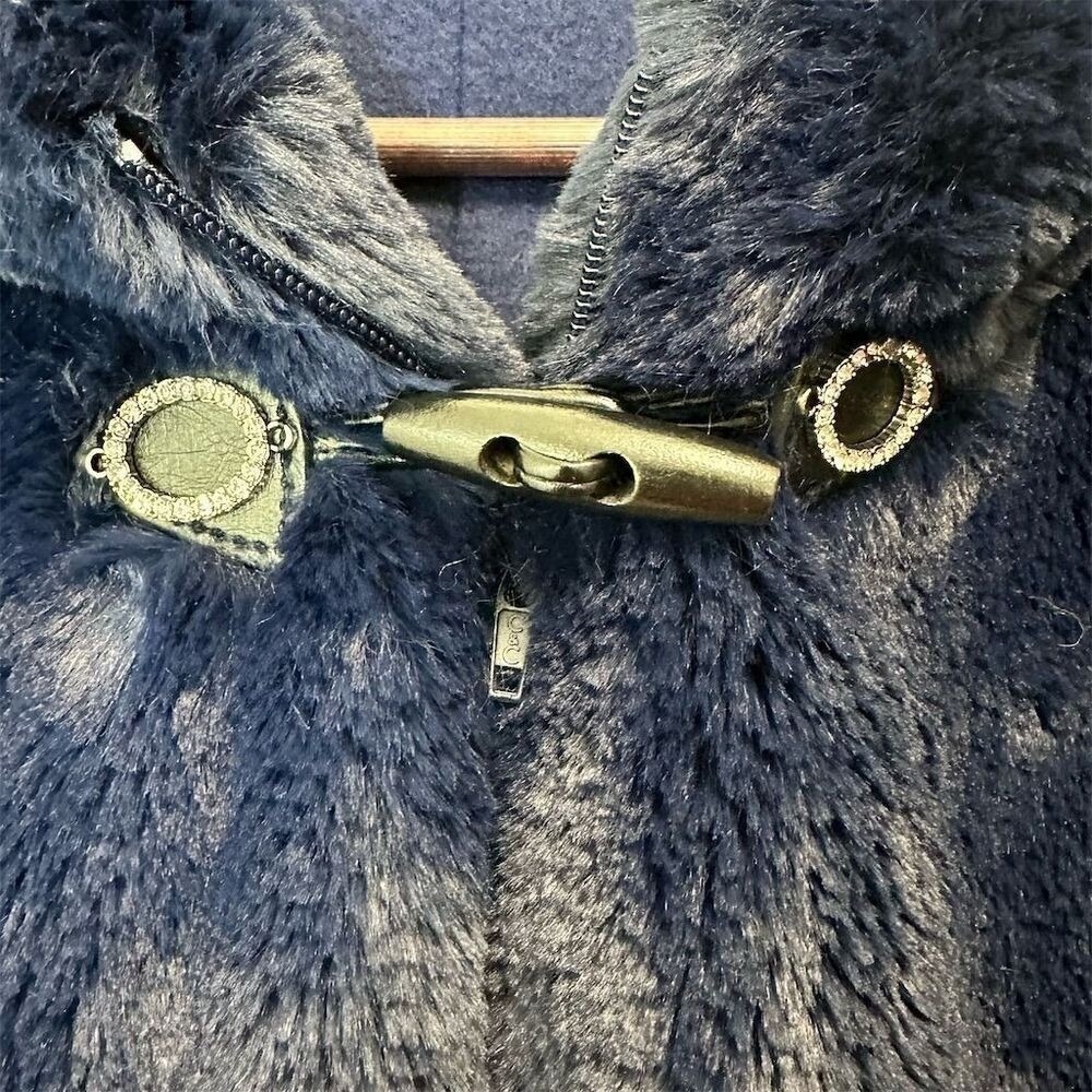 Women's Hooded Faux Fur Coat Blue XSmall Winter Cozy Mob Wife Classic Timeless - Picture 7 of 7